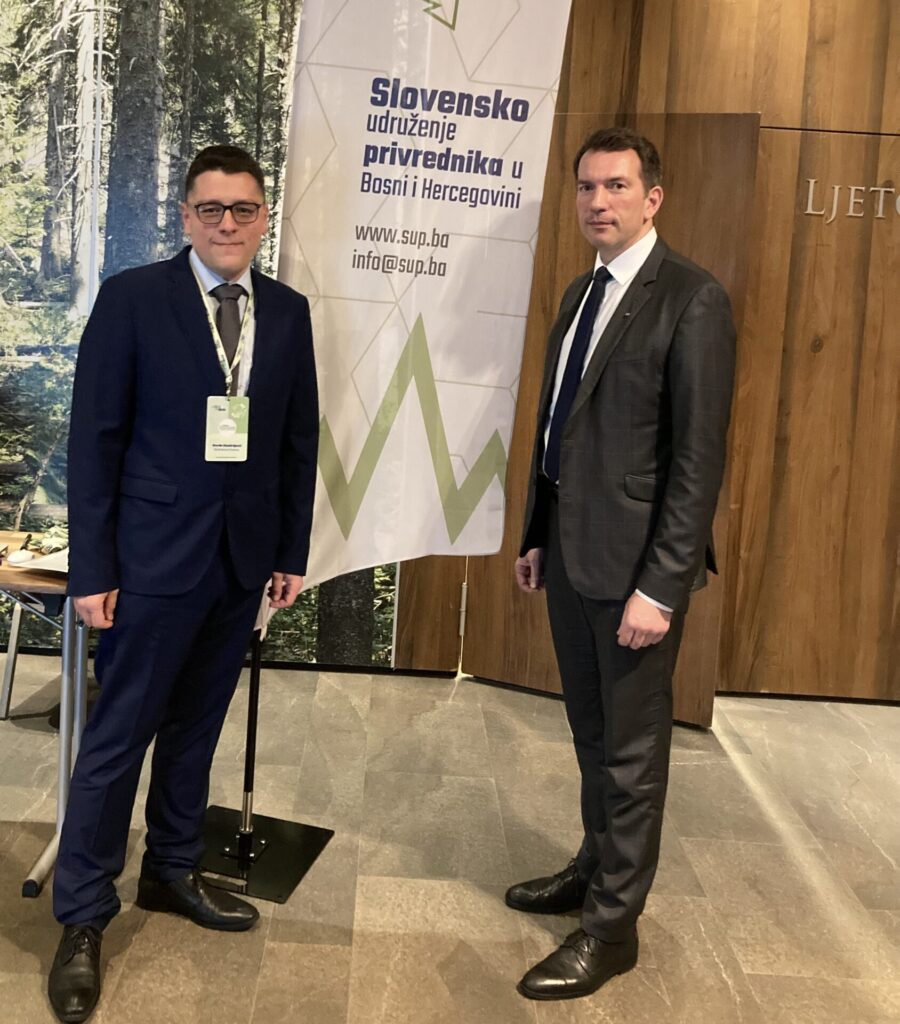 https://dimitrijevicpartners.com/our-counsel-dorde-dimitrijevic-at-the-first-business-forum-of-slovenian-businessmens-association-in-bih/